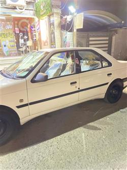 Peugeot 405